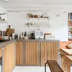 Bright & Cosy Hideaway In Le Marais
